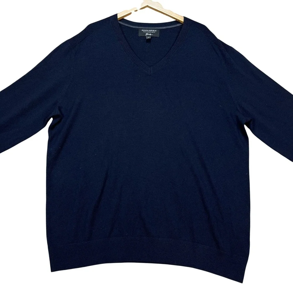 Banana Republic Merino Wool Sweater Mens XL Blue‎ Long Sleeve V-Neck Pullover